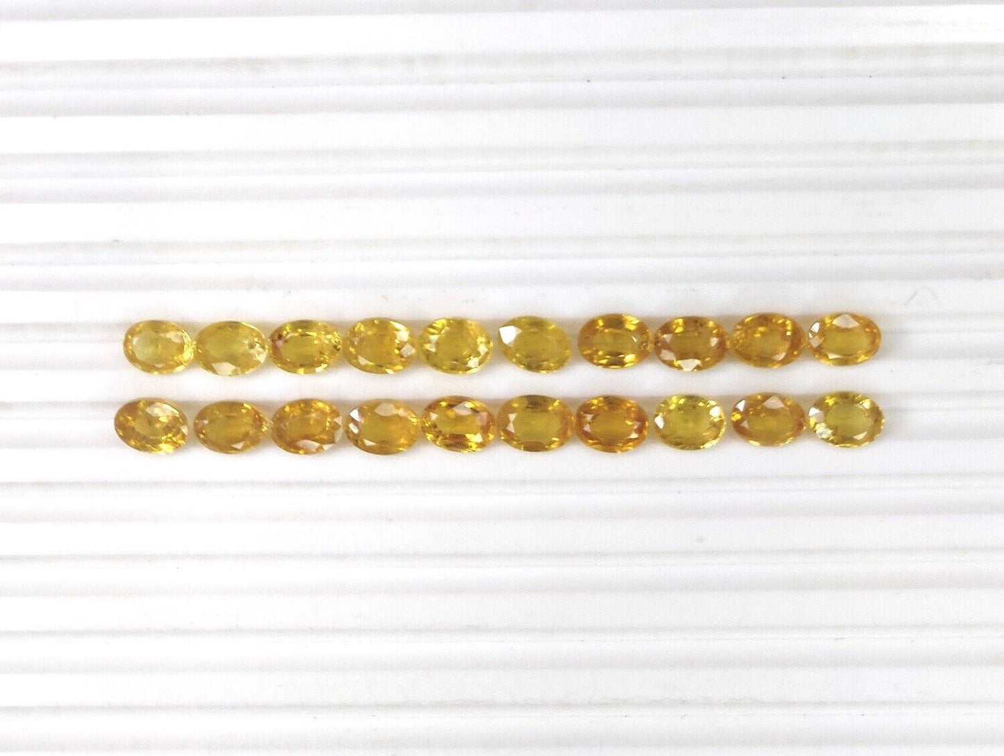 Top Quality Natural Yellow Sapphire 7x5mm Oval Shape Precious Loose Gemstone