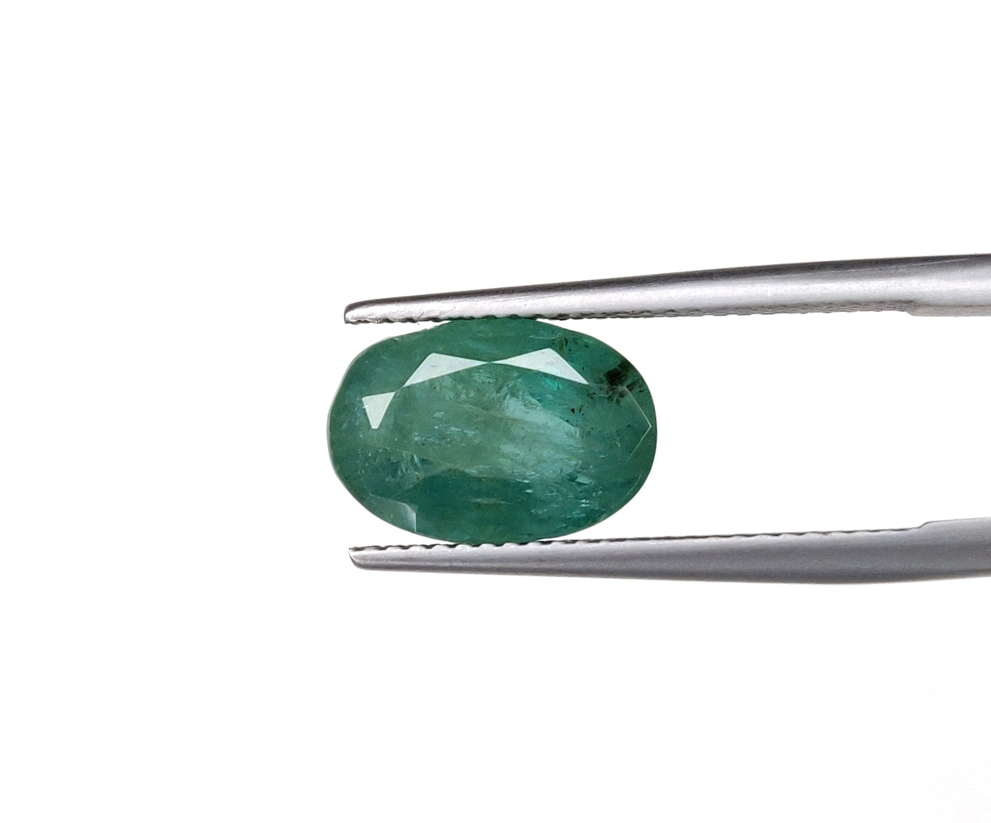 Certified Natural Zambian Emerald 4.65 Carats Oval Shape Loose Gemstone
