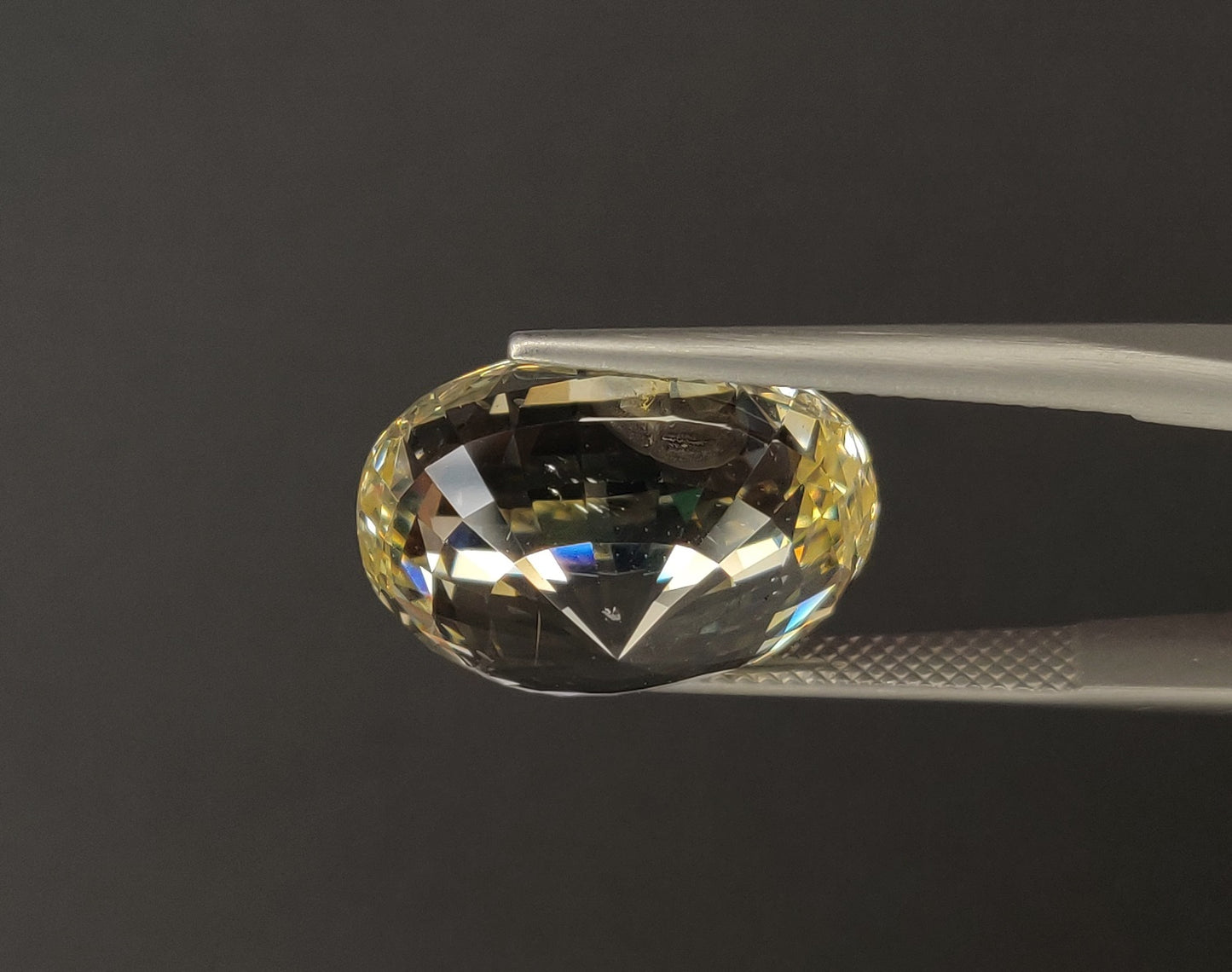 GIT Certified Natural Yellow Sapphire Gemstones | 20.40cts