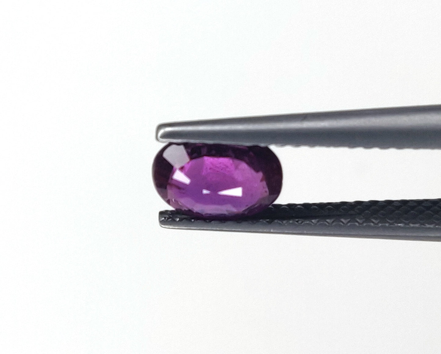 Natural Purple Sapphire Gemstone | 5.72cts