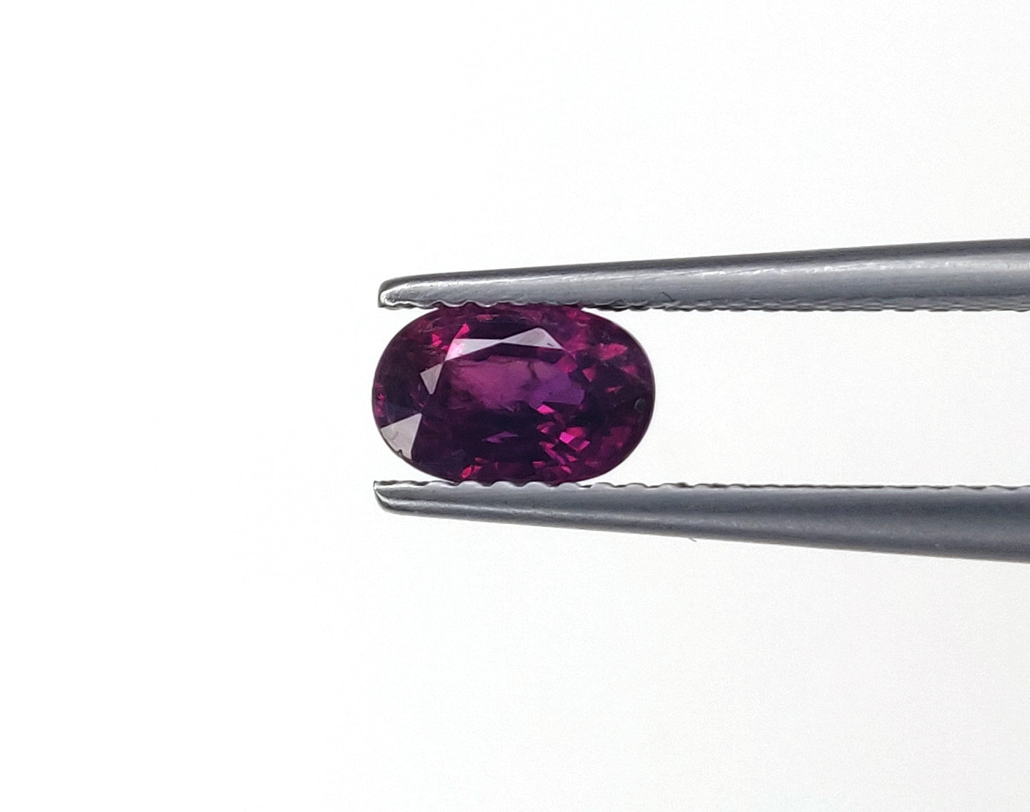 Natural Purple Sapphire Gemstone | 5.72cts