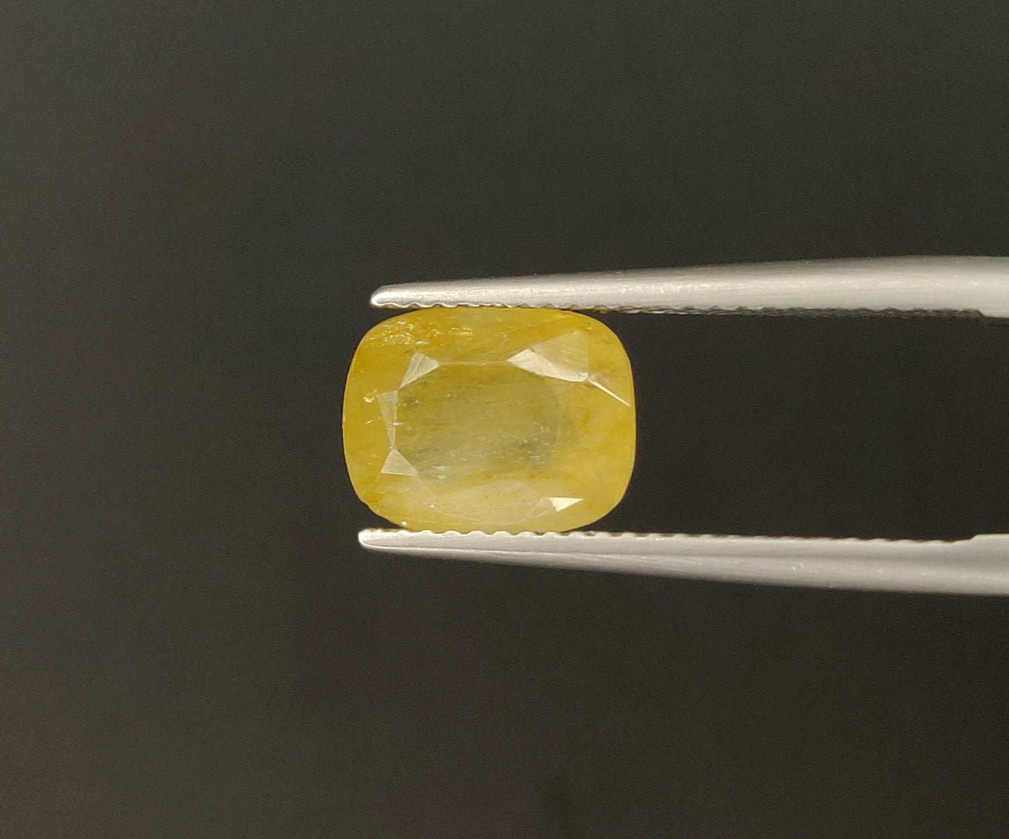 Natural Yellow Sapphire | 3.92cts