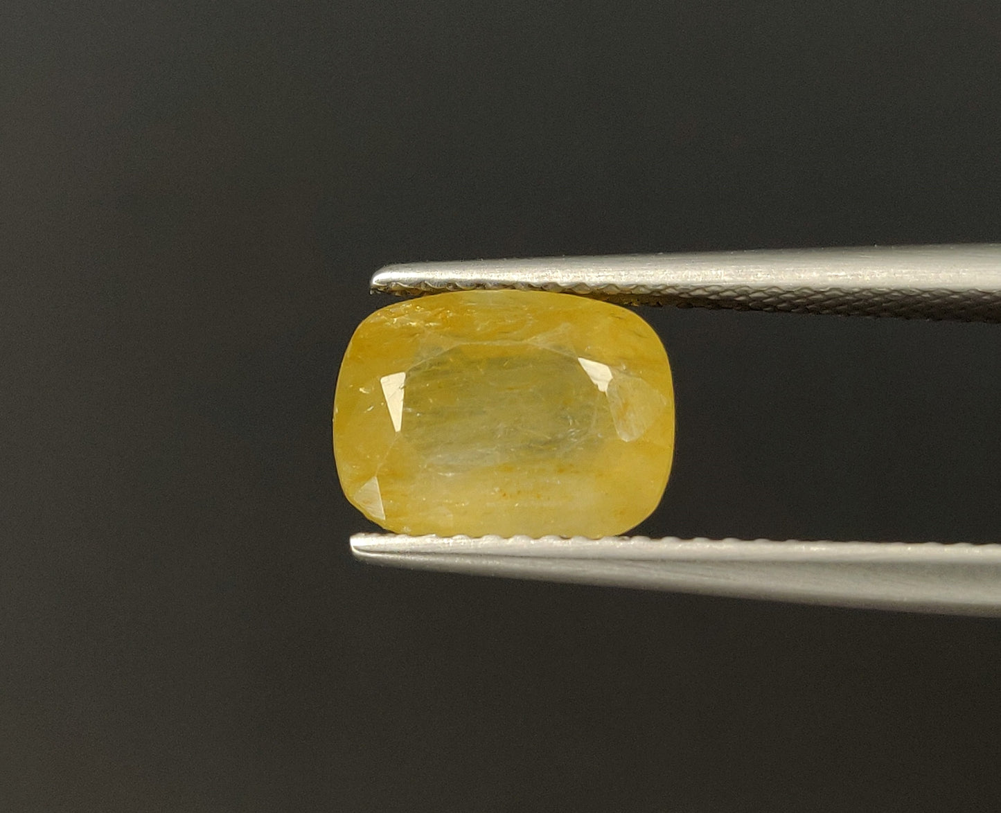 Natural Yellow Sapphire | 3.92cts