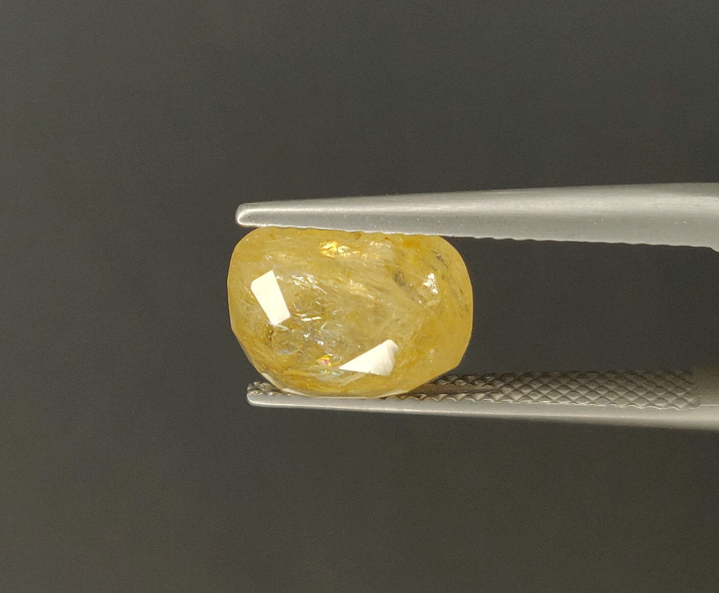Natural Yellow Sapphire | 5.89cts