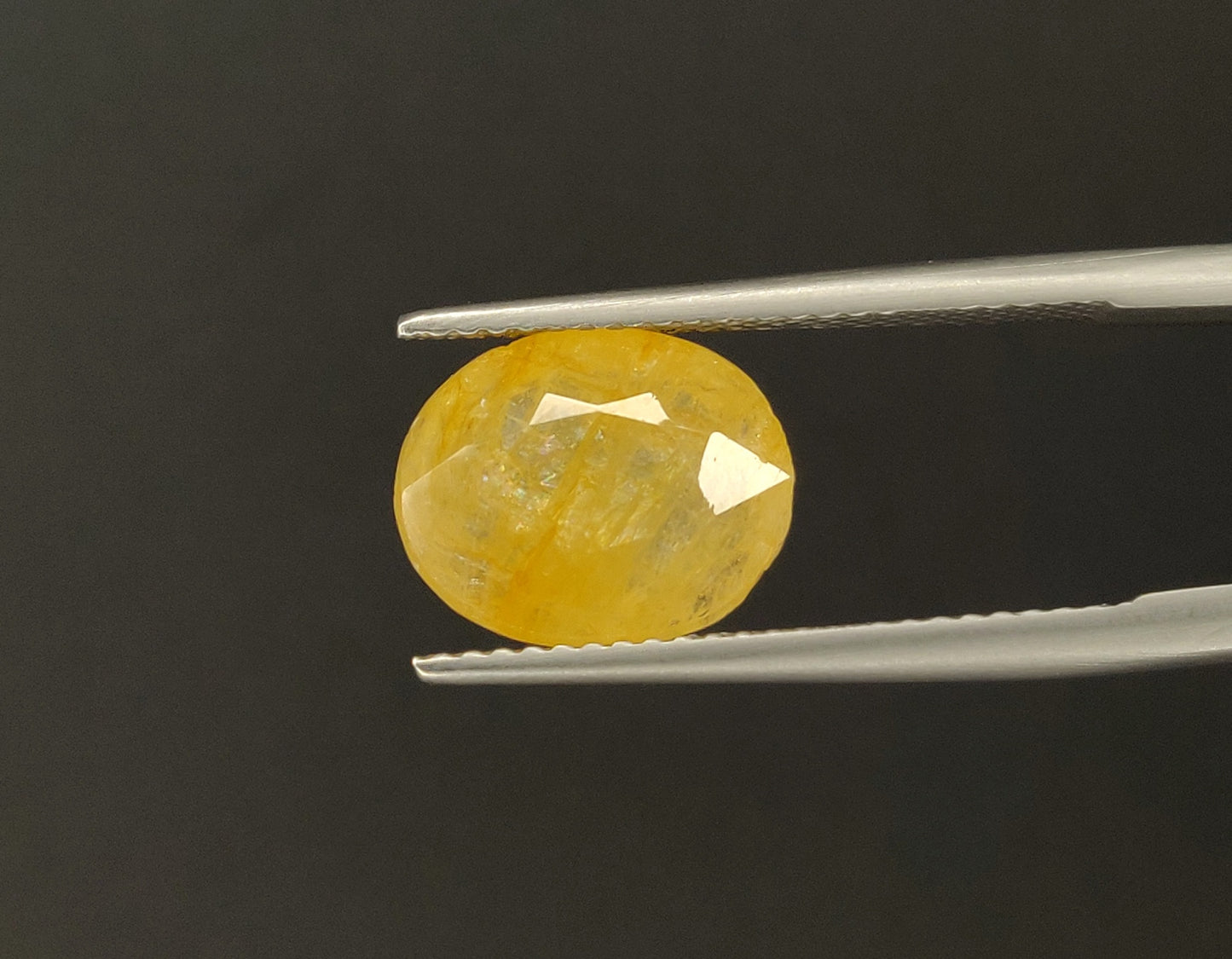 Natural Yellow Sapphire | 5.90cts