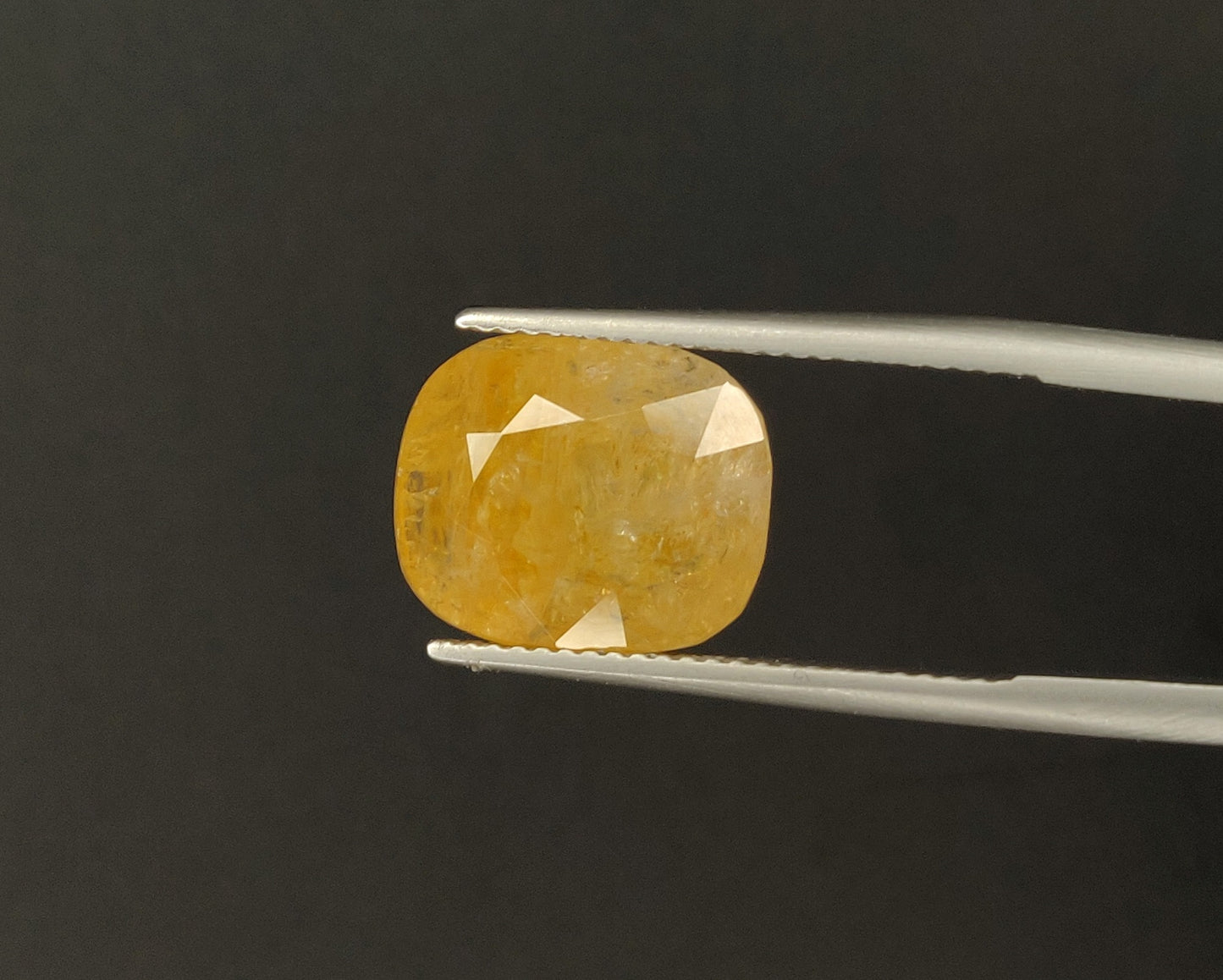 Natural Yellow Sapphire | 10.78cts