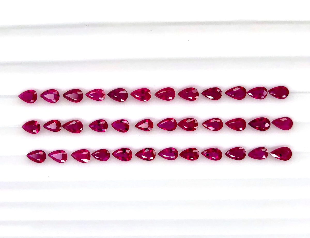 Natural Ruby Mozambique Pear 5x3 MM
