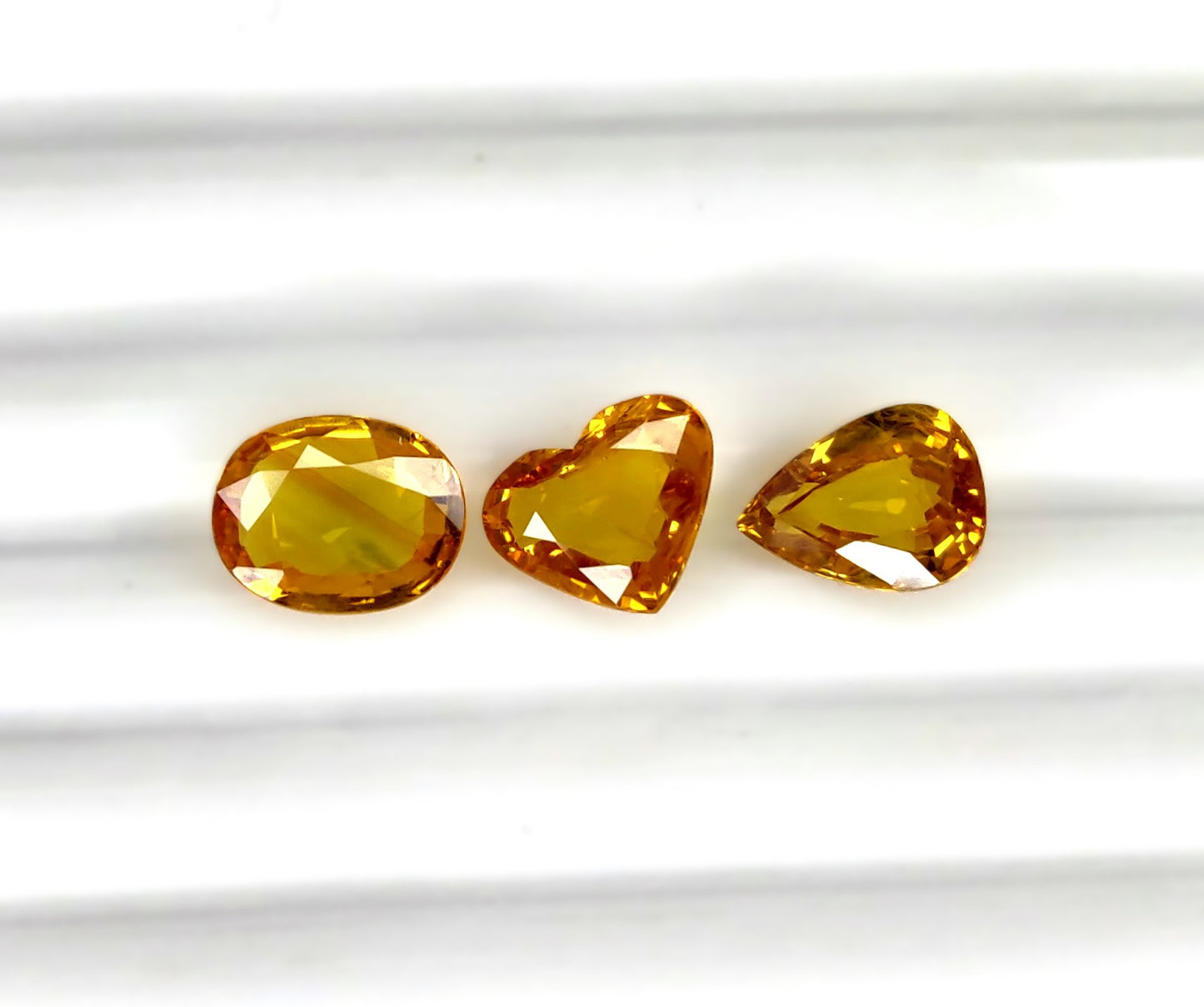 Natural Yellow Sapphire Bangkok Heart /Oval/Pear 6.50 carat