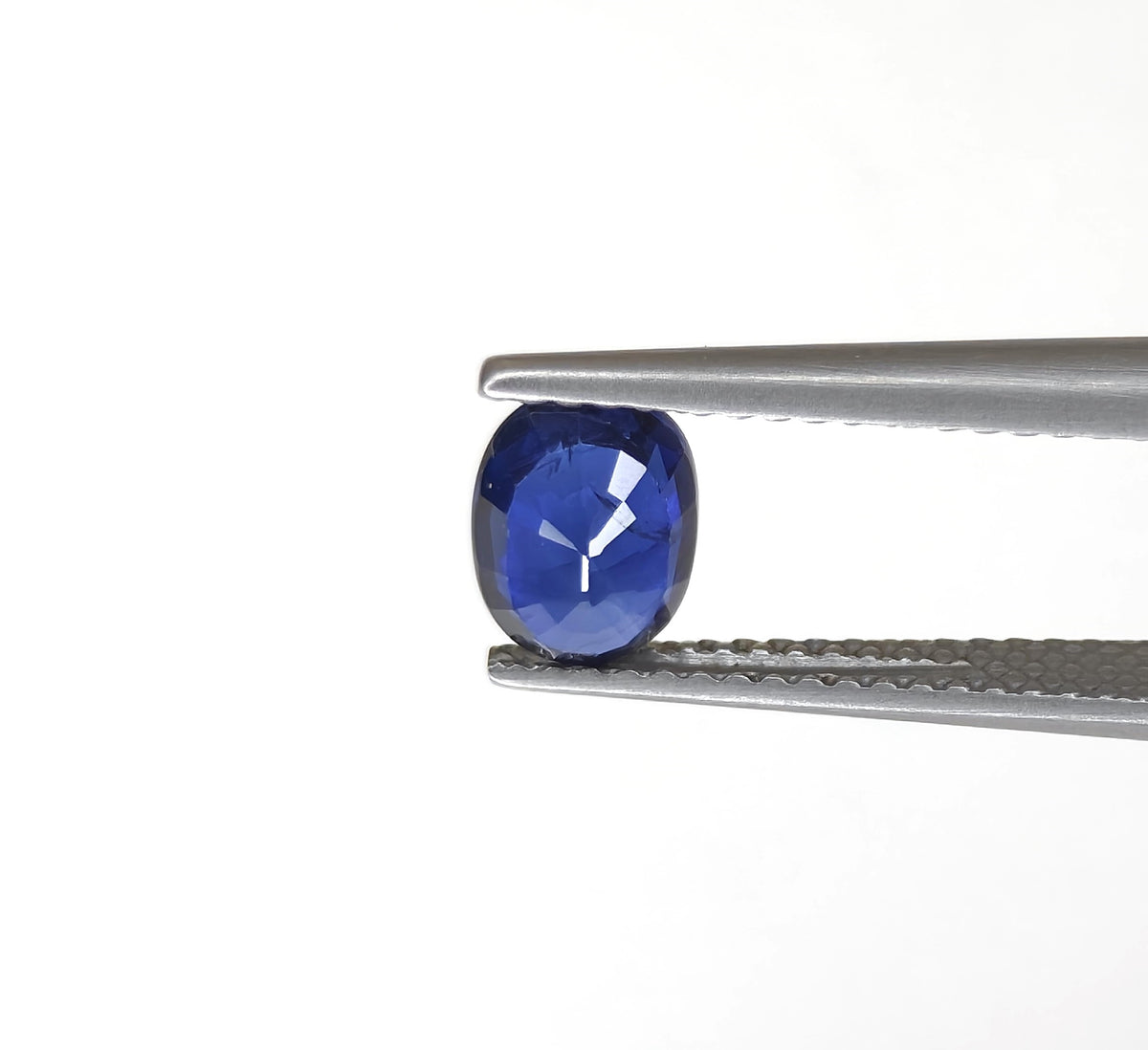 Natural Blue Sapphire Madagascar Oval 1.08 carat
