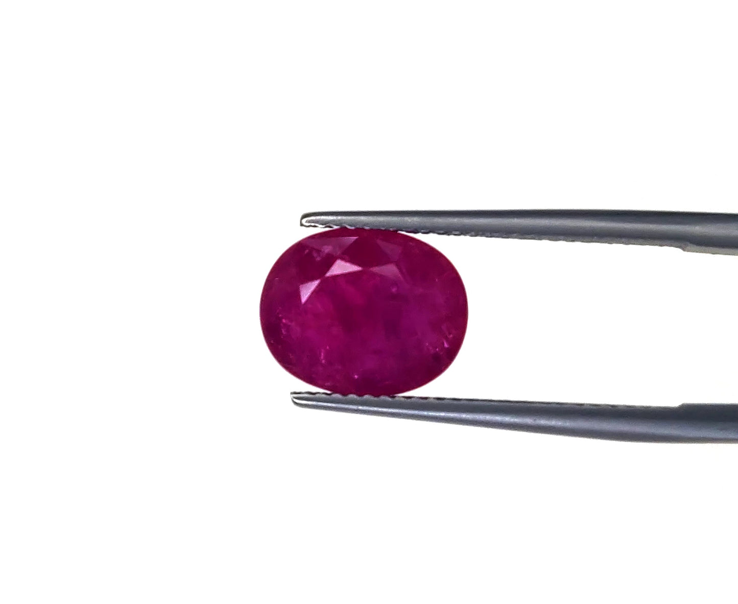 Natural Ruby Mozambique Oval 6.01 carat