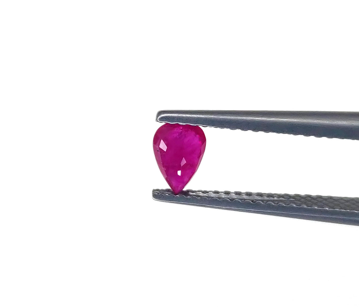 Natural Ruby Mozambique Pear 6x4 MM