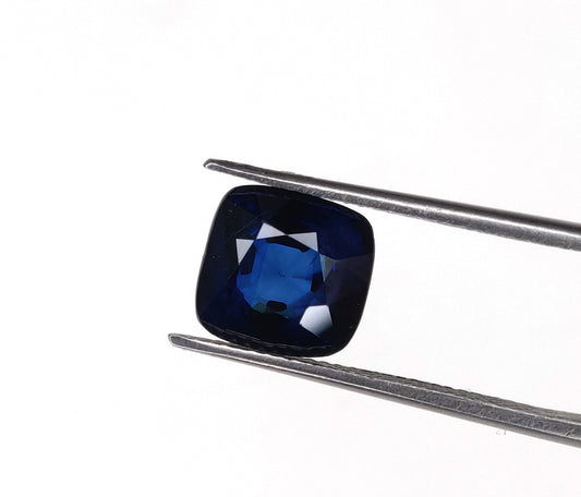 Natural Blue Sapphire - Diffuse Cushion Faceted Gemstone | 5.38cts