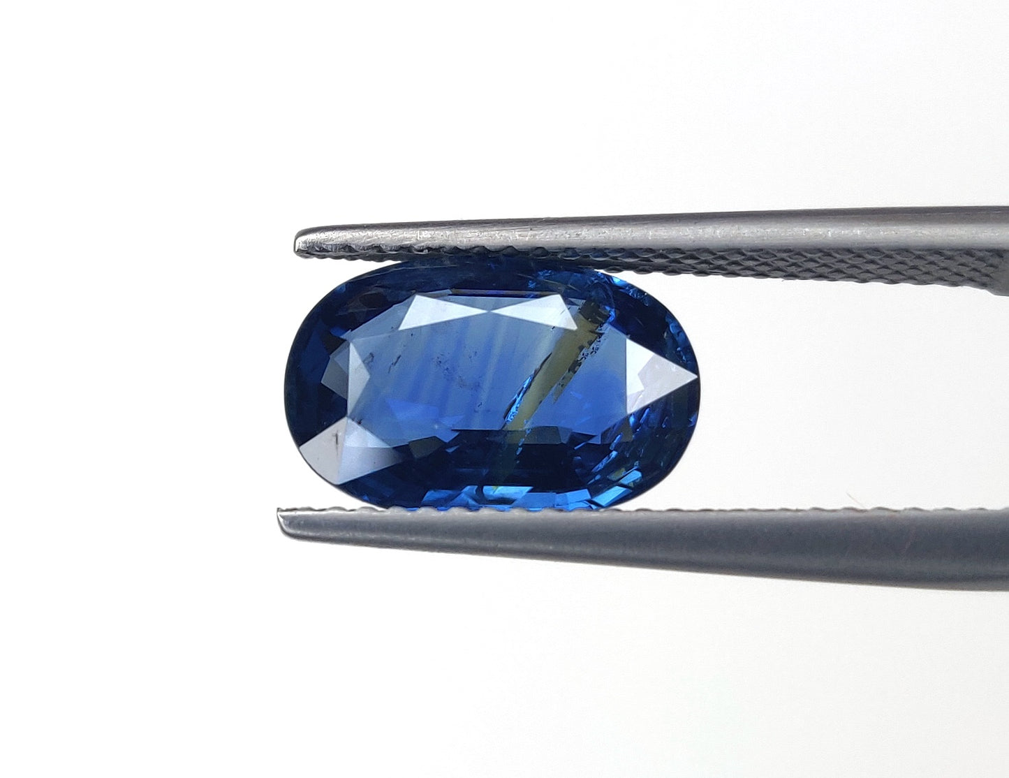 Natural Blue Sapphire Oval 4.00 carat