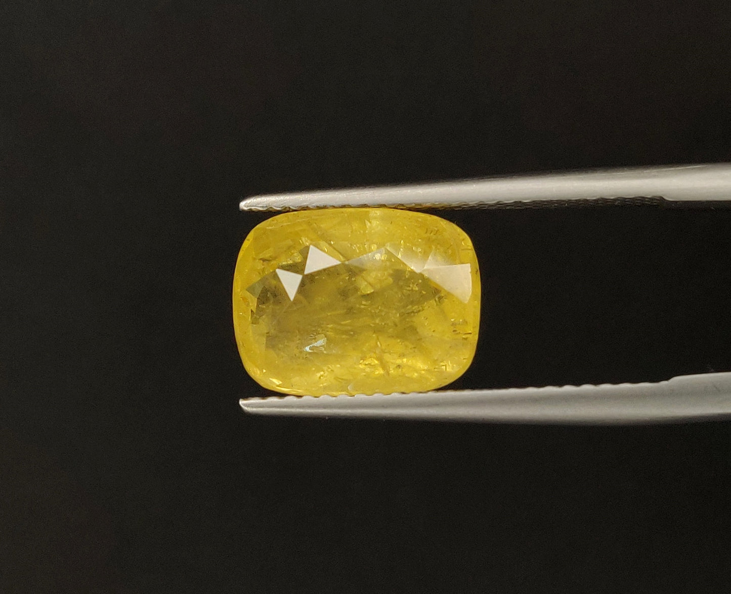 Natural Ceylon Yellow Sapphire | 7.30cts