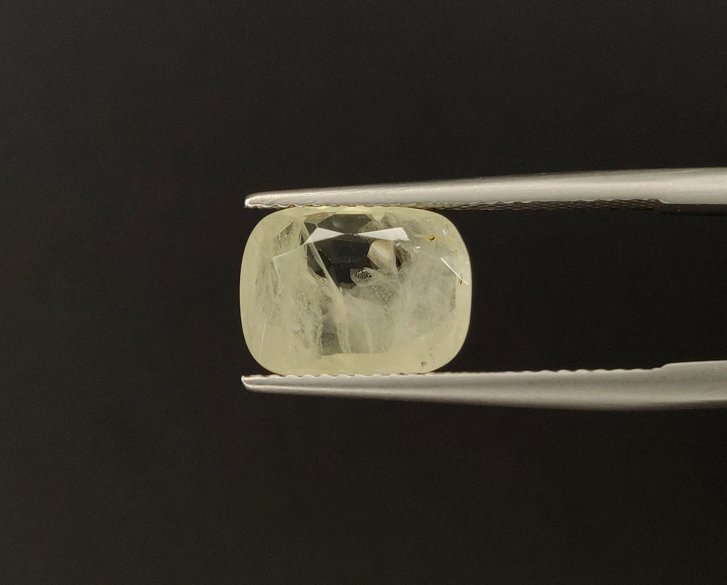 Natural Yellow Sapphire | 3.95cts