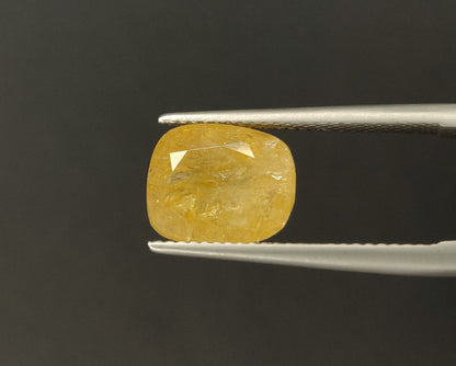 Natural Yellow Sapphire | 5.89cts