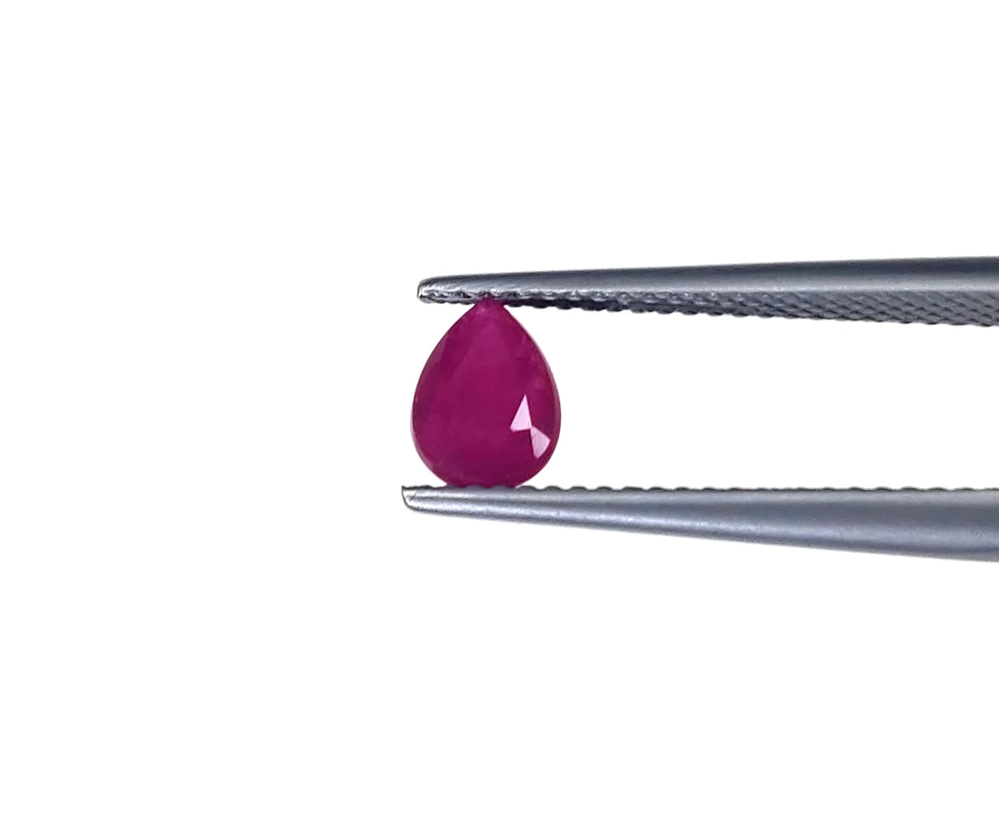 Natural Madagascar Ruby Pear 7x5mm