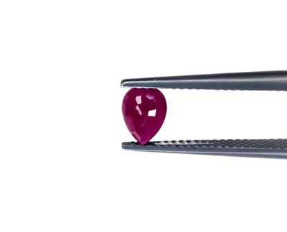 Natural Madagascar Ruby Pear 7x5mm