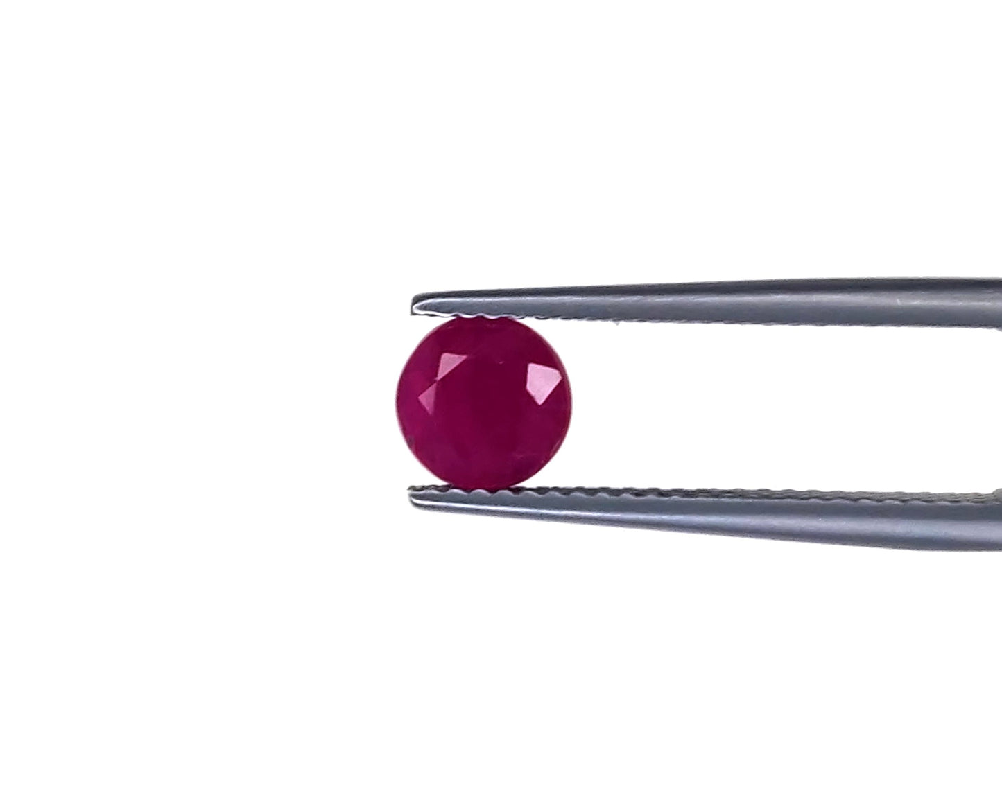 Natural Madagascar Ruby Round 6mm