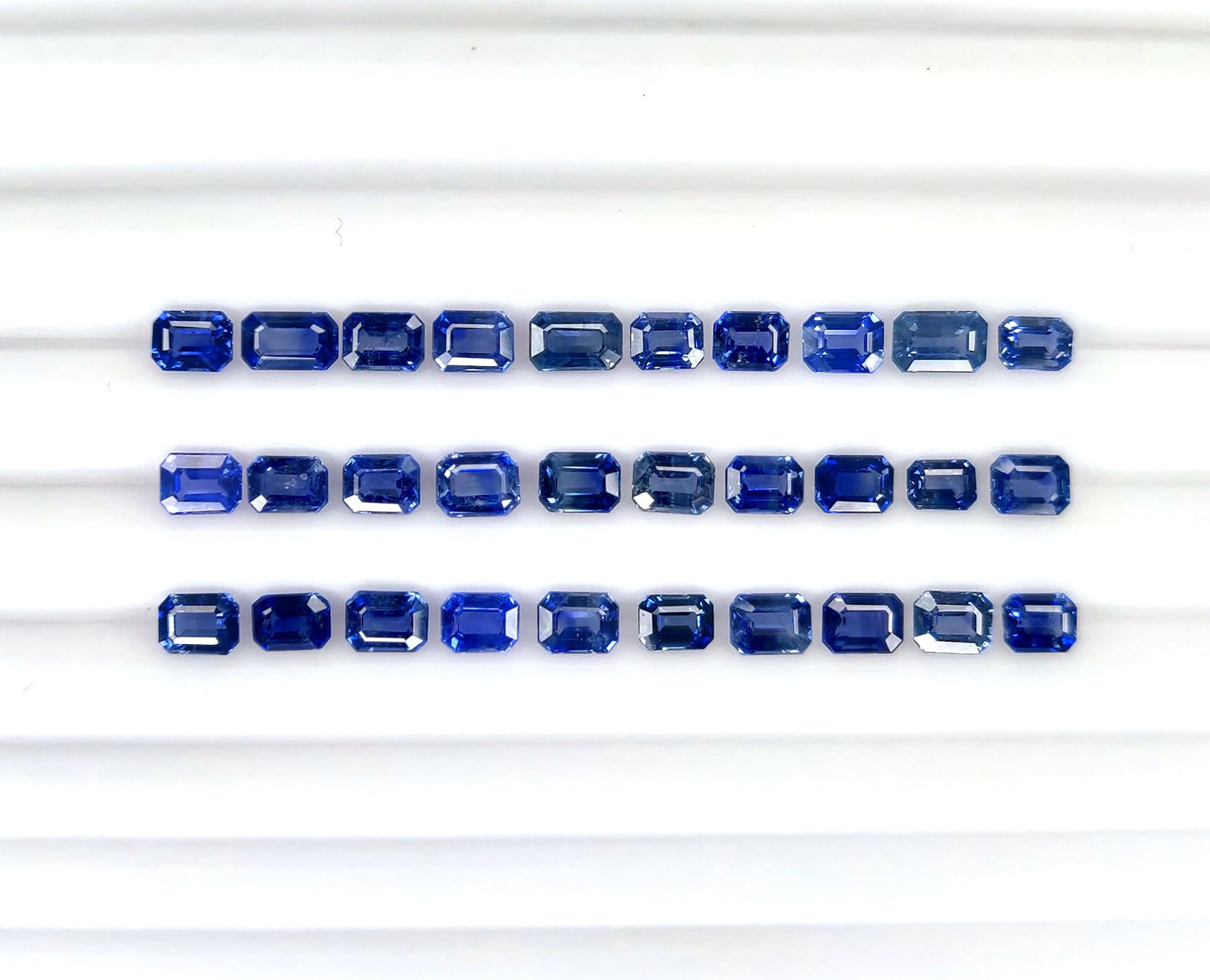 Natural Sri Lanka Blue Sapphire Octagon 4x3mm Mix
