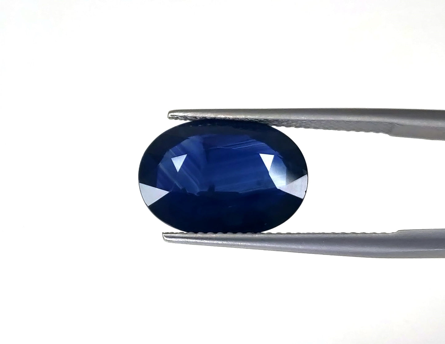 Natural Blue Sapphire Kanchan buri   Oval  6.83 carat