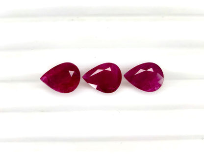 Natural Ruby Mozambique Pear 9x7 MM