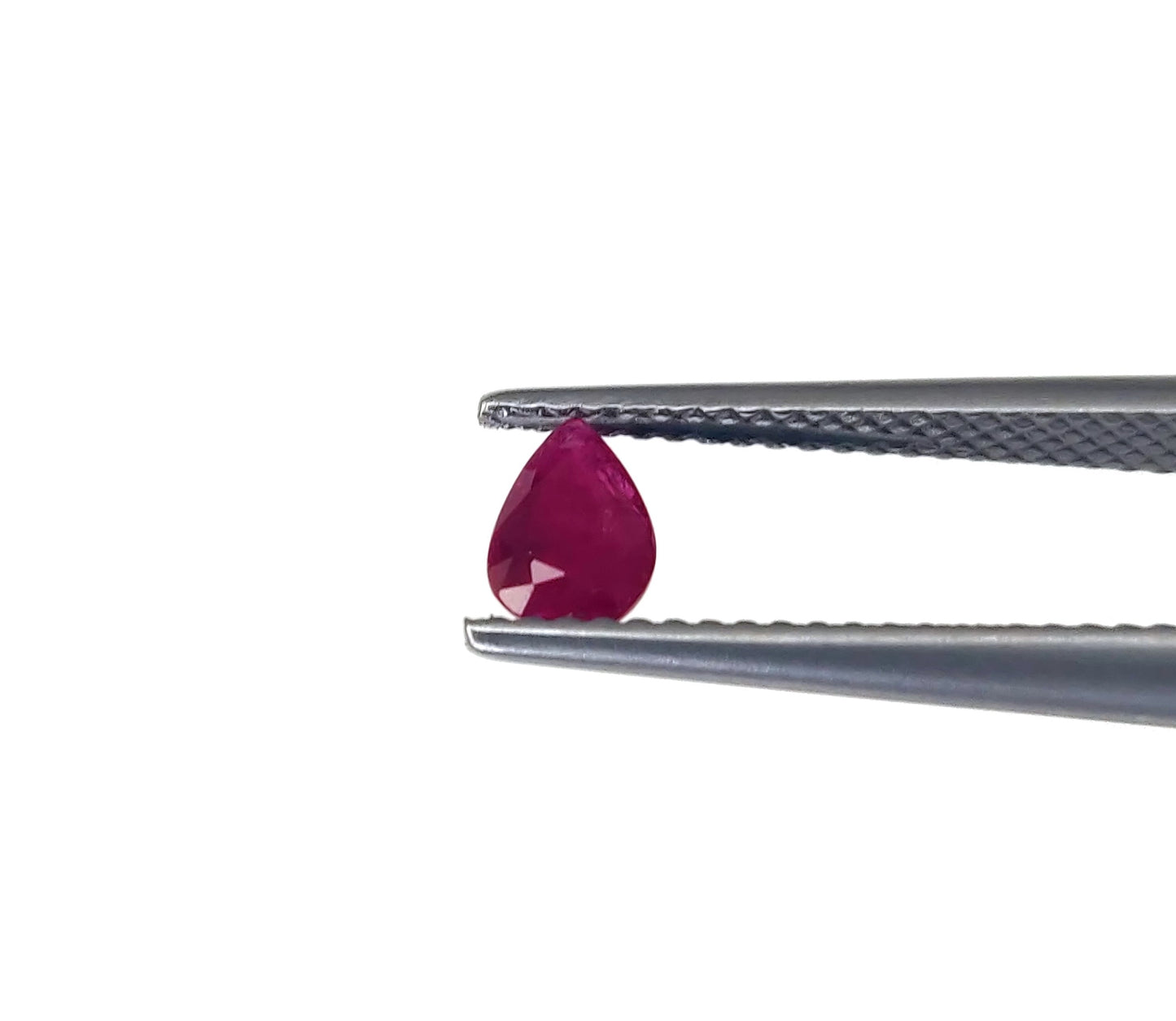 Natural Ruby Mozambique Pear 6x4 MM