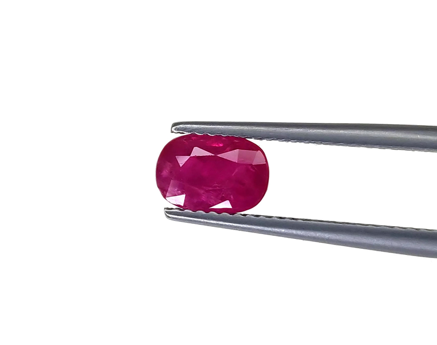 Natural Ruby Mozambique  Oval 1.72 carat
