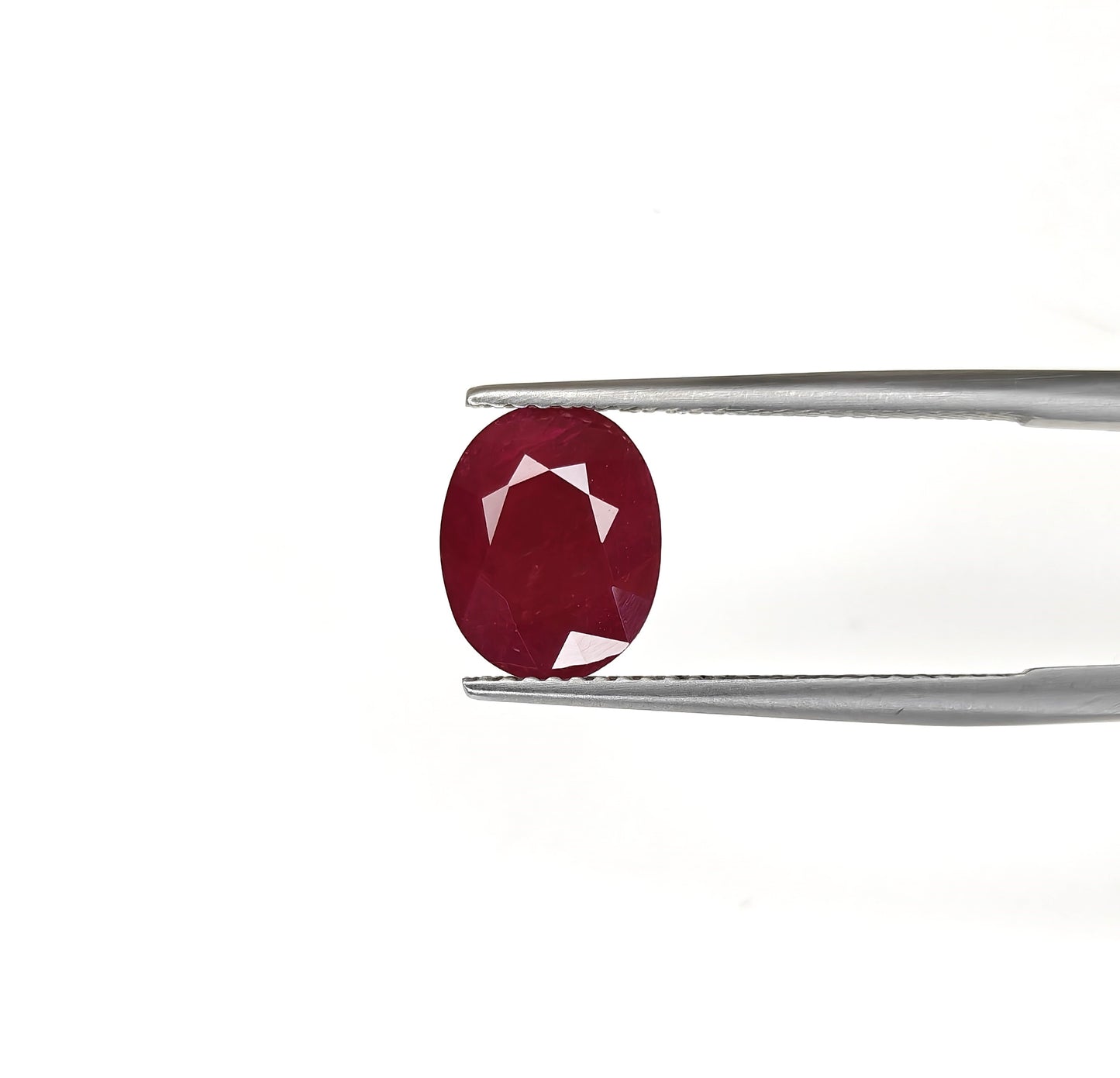 Natural Ruby Mozambique Oval 3.25 carat