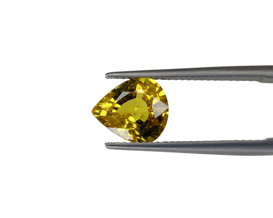 Natural Yellow Sapphire Bangkok  Pear 3.20 carat