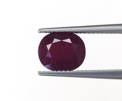 Natural Ruby Africa Oval 4.06 carat