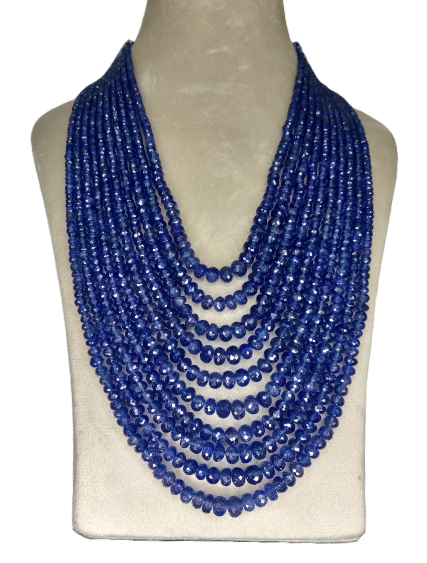 Natural Blue Sapphire Bangkok Round Beads 1,166.80 Carat