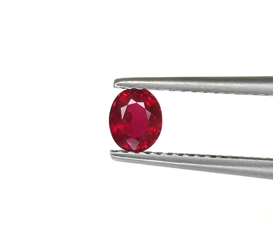 Natural Ruby Mozambique Oval 0.5 carat