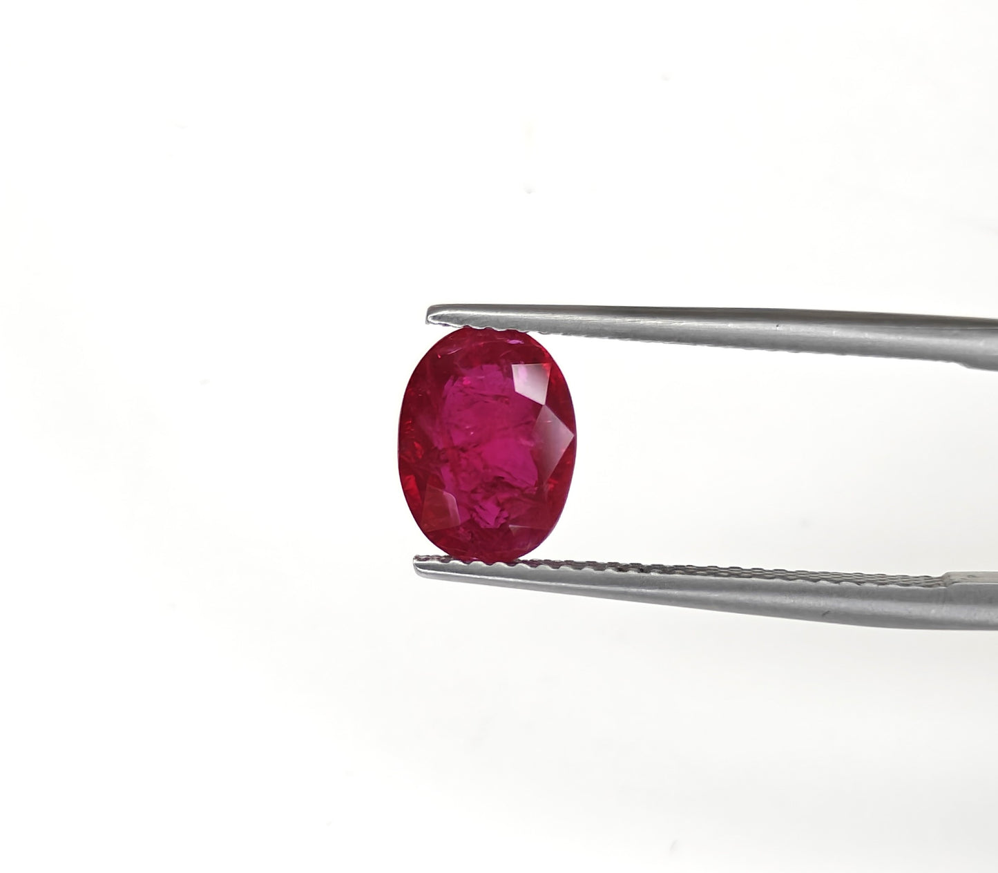 Natural Ruby Mozambique Oval 2.11 carat