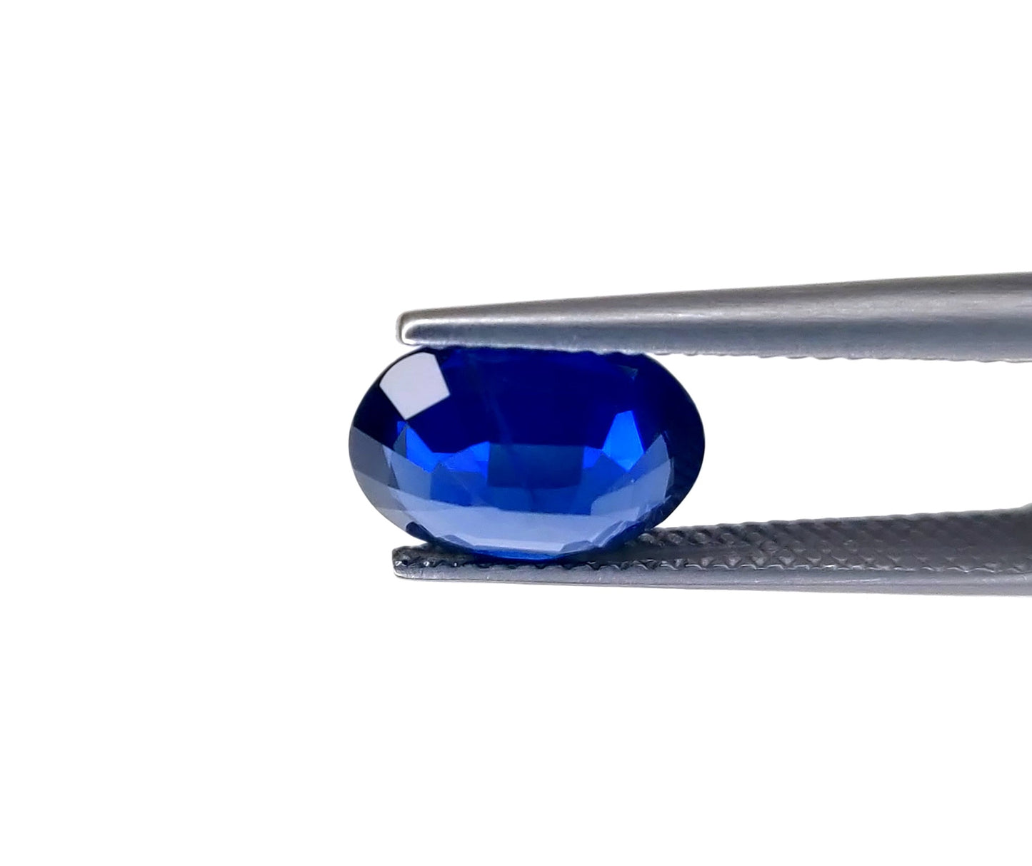 Natural Blue Sapphire Kanchanaburi Oval 3.51 carat