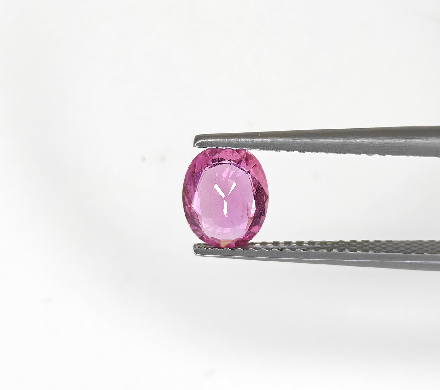 Natural Pink Sapphire Mozambique Oval 1.38 carat