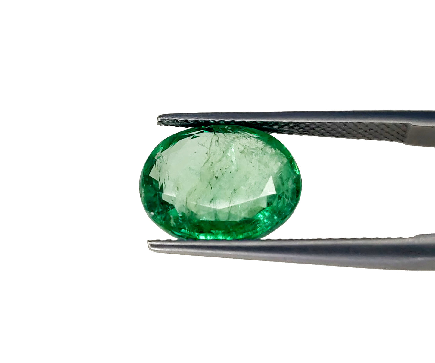 Natural Emerald Zambia   Oval  5.34 carat