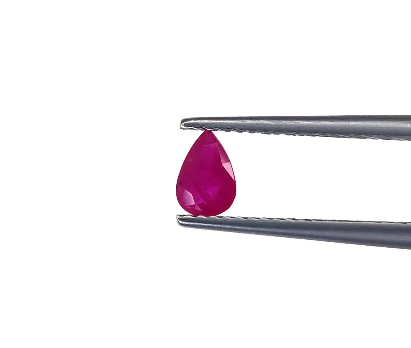 Natural Ruby Mozambique Pear 6x4 MM