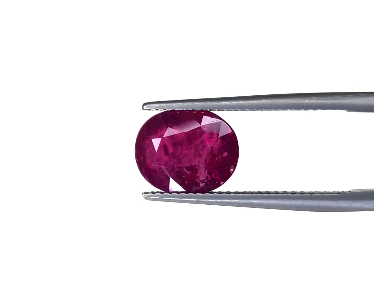 Natural Ruby Oval 4.05 carat