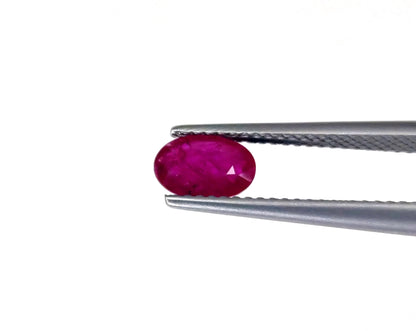 Natural Ruby Mozambique  Oval 1.06 carat