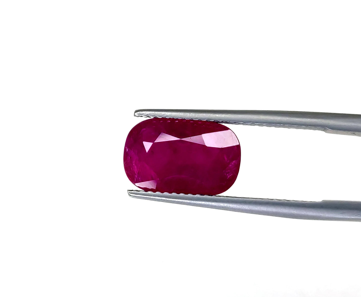 Natural Burma Ruby Oval Cushion 4.56 carat