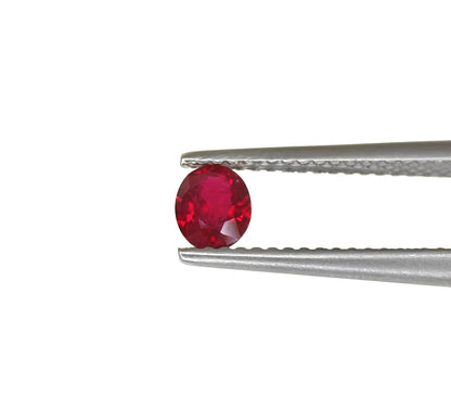 Natural Ruby Mozambique Oval 0.5 carat