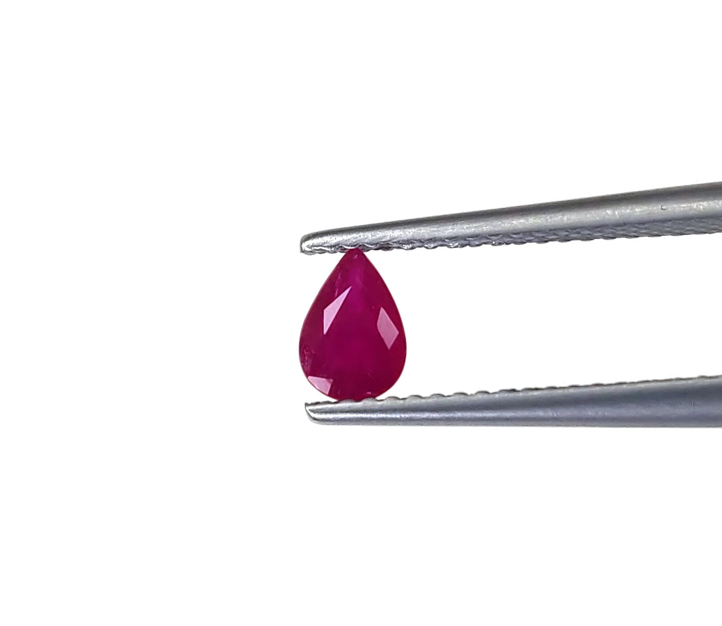 Natural Ruby Mozambique Pear 6x4 MM
