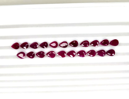 Natural Ruby Mozambique Pear 7x5 MM