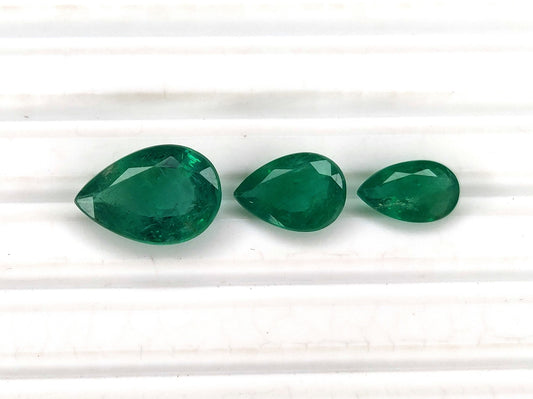 Natural Emerald Zambia Pear 4.49 carat