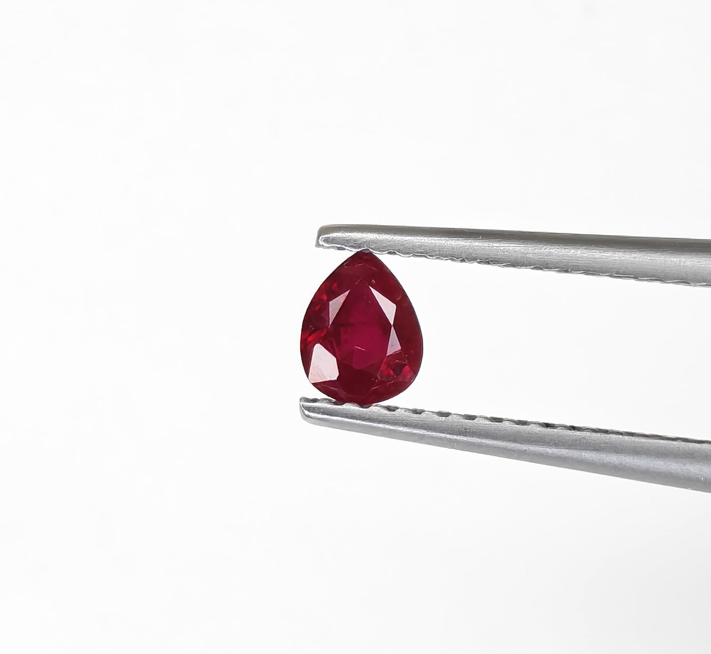 Natural Ruby Mozambique Pear 0.37 carat