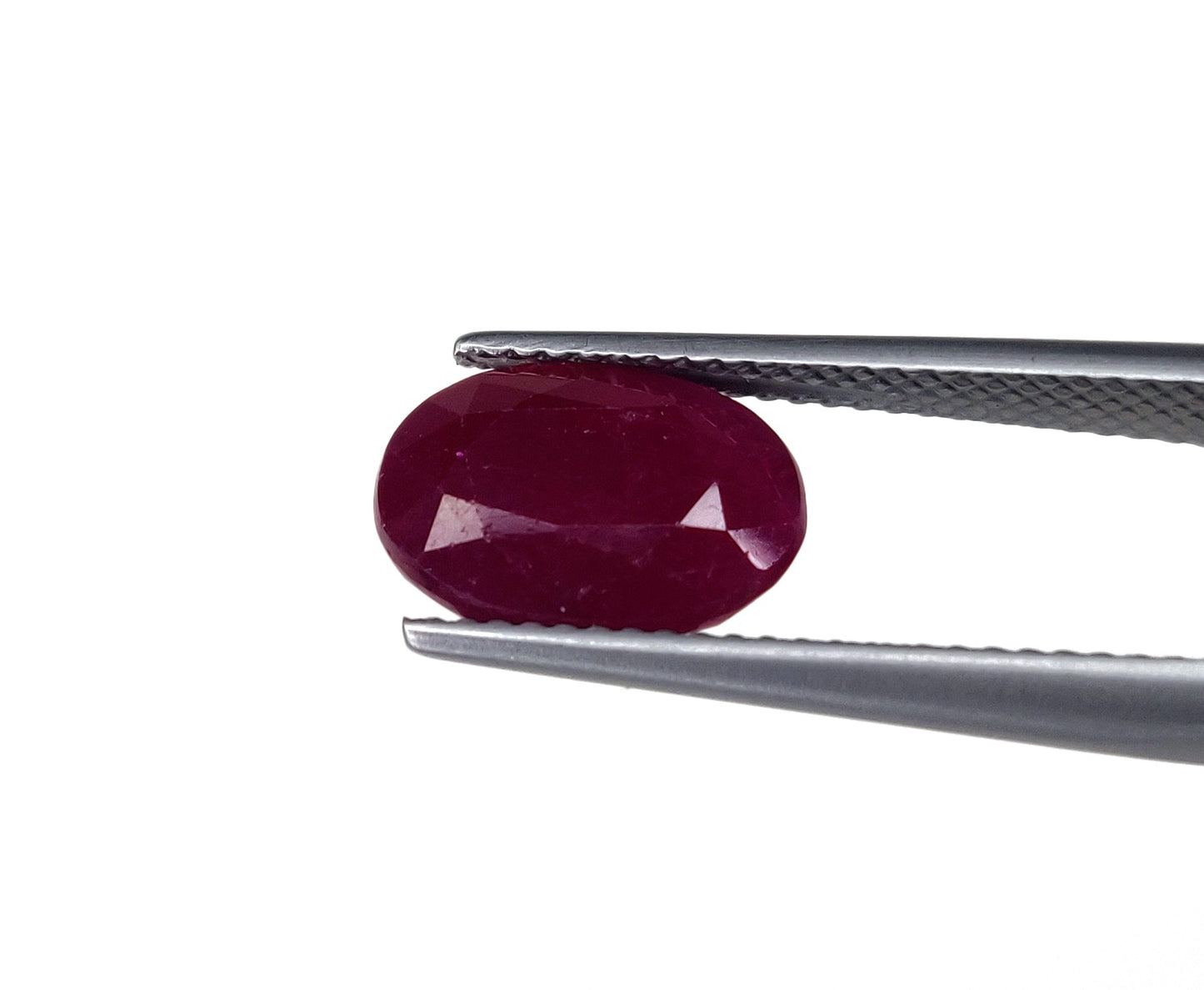 Natural Ruby Africa Oval 4.15 carat