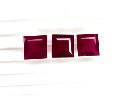 Natural Ruby Bangkok Square 12 MM