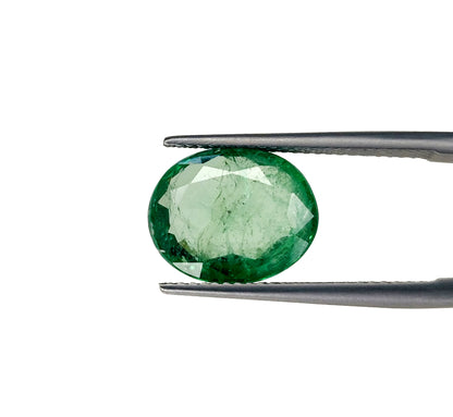 Natural Emerald Zambia   Oval  5.34 carat