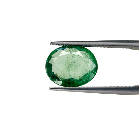 Natural Emerald Zambia   Oval  5.34 carat